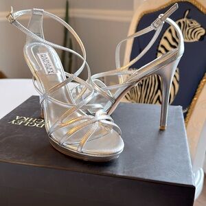 Badgley Mischka Adonis II Silver Size 8